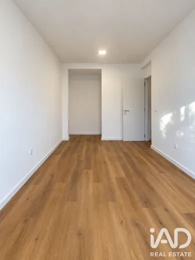 Apartment T3 in Almada
