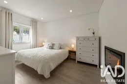Maison à Atouguia da Baleia