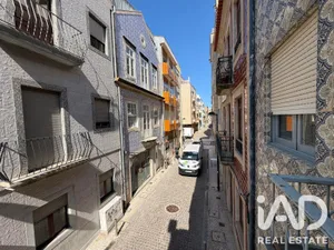 Moradia bi-familiar em Póvoa de Varzim