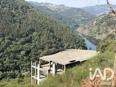 Farm in Marco de Canaveses