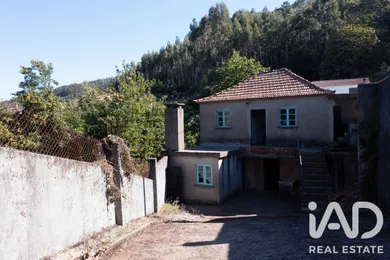 House in Vila Nova