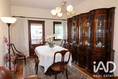 Apartment in Linda-a-Velha