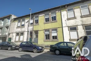 House  in Porto