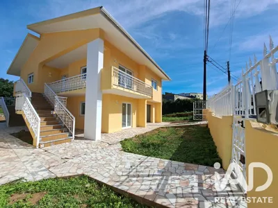 Fotografia 1 de Moradia 4 quartos de 267 m² em Santa Maria de Lamas