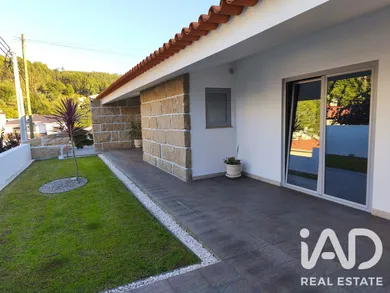Single-storey house in Lousada