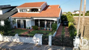 Semi-detached house  in Aveiro