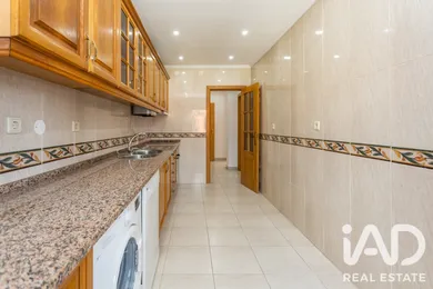 Apartamento T3 em Almada