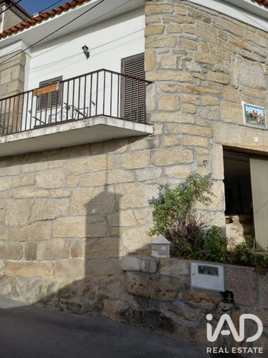 Terraced house in Castorigo, Pegadinho