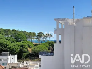 Apartamento T1 em Olhos de Água