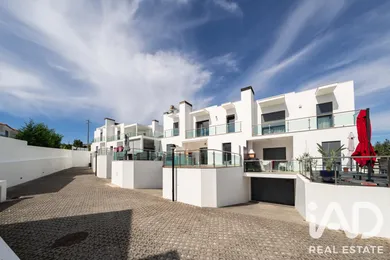 Terraced house  in Salir do Porto