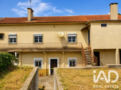 Fotografia 6 de Casa com espaço comercial 6 quartos de 335 m² em Coimbra