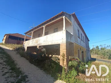 House in Casais dos Garridos