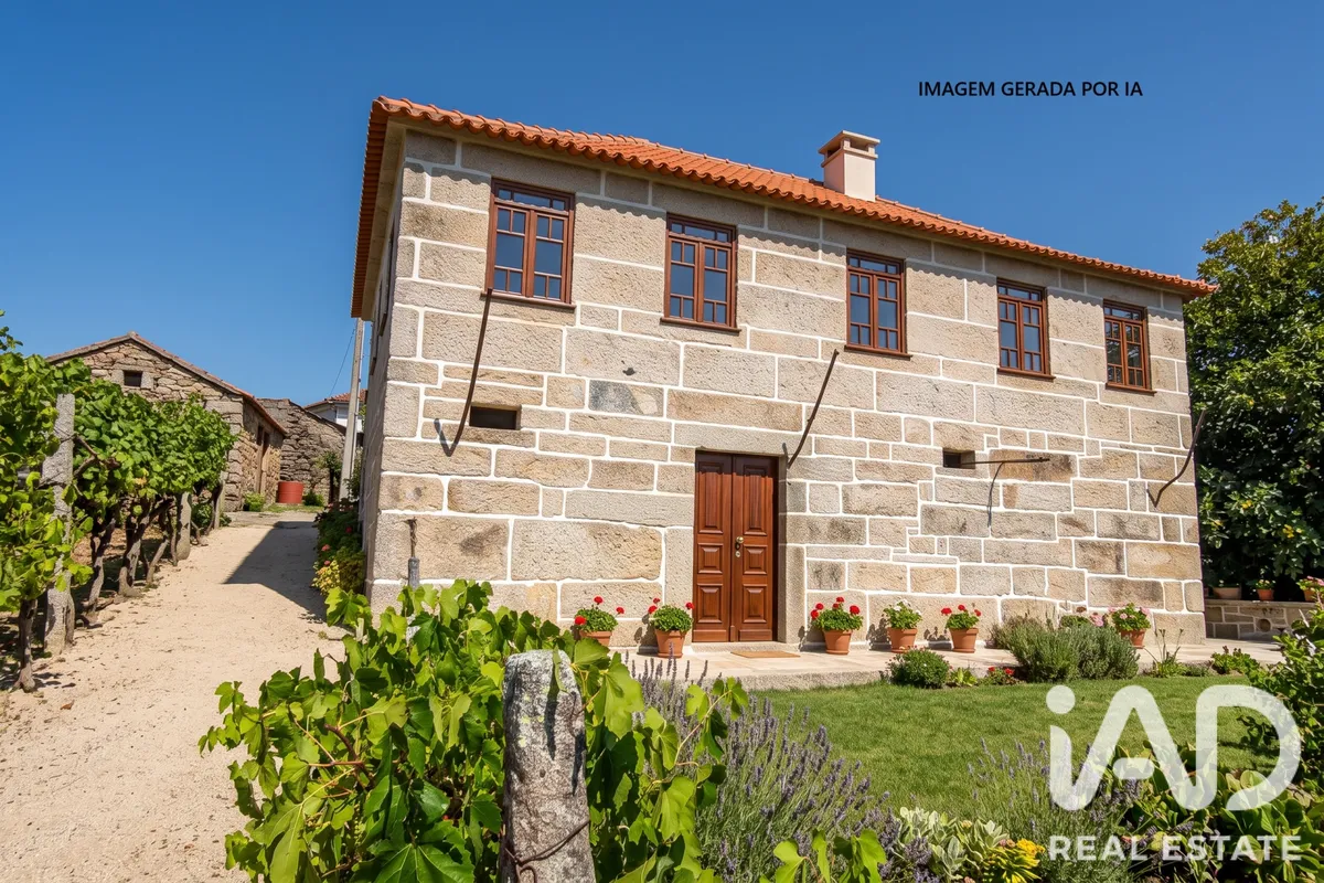 Casa/Moradia 3 quartos de 336 m² em Castro Daire