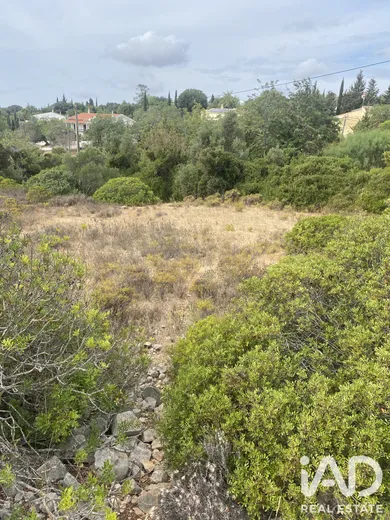 Terreno urbano  em Santa Bárbara de Nexe
