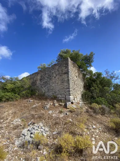 Terreno urbano em Santa Bárbara de Nexe