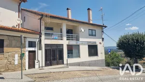 Prédio em Celorico da Beira