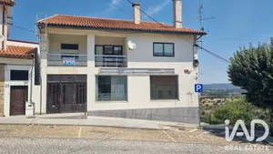 Prédio  em Celorico da Beira