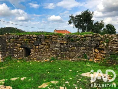 Building plot  in Chãos