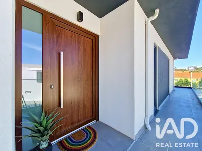 Fotografia 1 de Moradia térrea 3 quartos de 158 m² em São Miguel de Alcainça