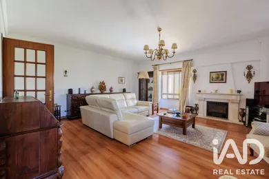 Apartamento T4 em Lisboa