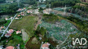 Terreno urbano  em Vila Cova