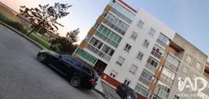 Apartamento T2 em Belas
