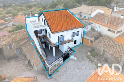 Fotografia 1 de Casa/Moradia 4 quartos de 449 m² em PINHEL