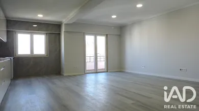 Apartamento T4 em Amora