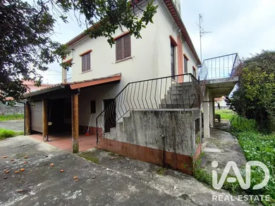 House  in Geraz do Lima