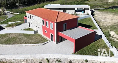 Semi-detached house in Pedreira