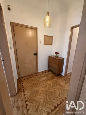 Apartamento T2 em Amadora