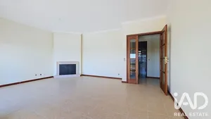 Appartement T3 à Paços de Brandão