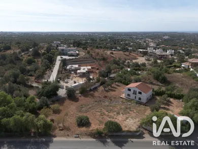 Terreno urbano em Loulé