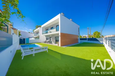 Detached house in FERNÃO FERRO