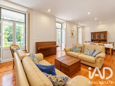 Apartamento T5+ em Lisboa