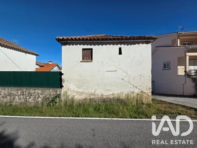 House  in Santa Comba Dão