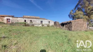 Terrain mixte  à São Marcos da Serra