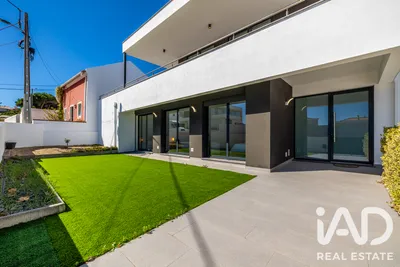 Fotografia 11 de Casa/Moradia 4 quartos de 278 m² em Nadadouro