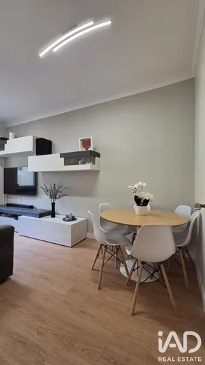 Apartamento T2 em Amadora