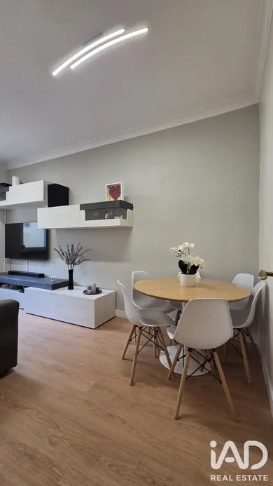 Apartamento T2 em Amadora