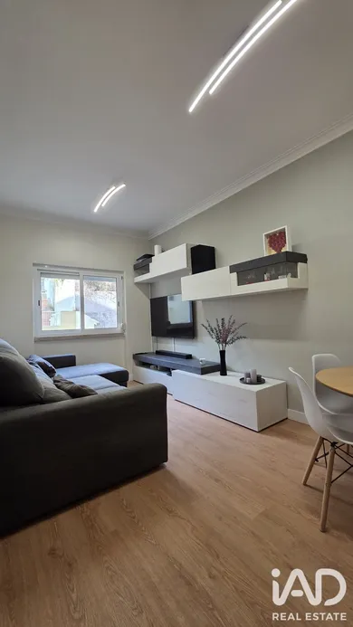 Apartamento T2 em Amadora