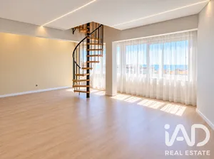 Duplex T2 em Oeiras