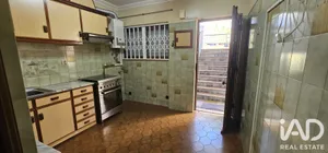 Apartamento T2 em Amora