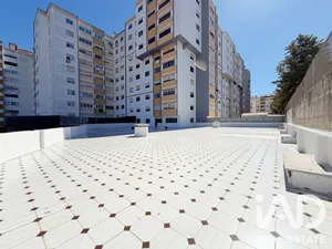 Apartamento T2 em Queluz