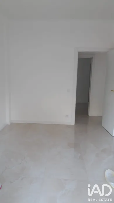 Apartamento T2 em Estoril