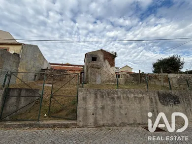 Moradia geminada em Avintes