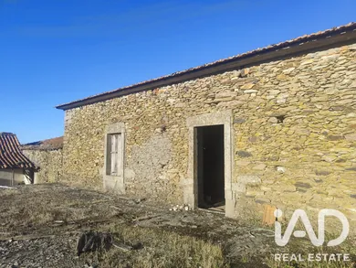 Moradia térrea em Mogadouro