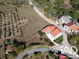 Moradia em Figueiró Dos Vinhos