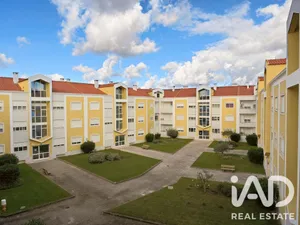 Appartement T3 à Carregado