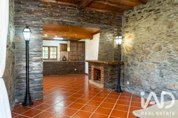 Moradia em Agroal